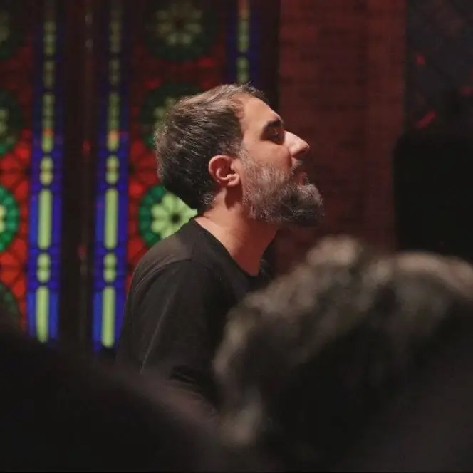 کاور نماهنگ مادر منه می‌دونه دردهامو - محمدحسین پویانفر