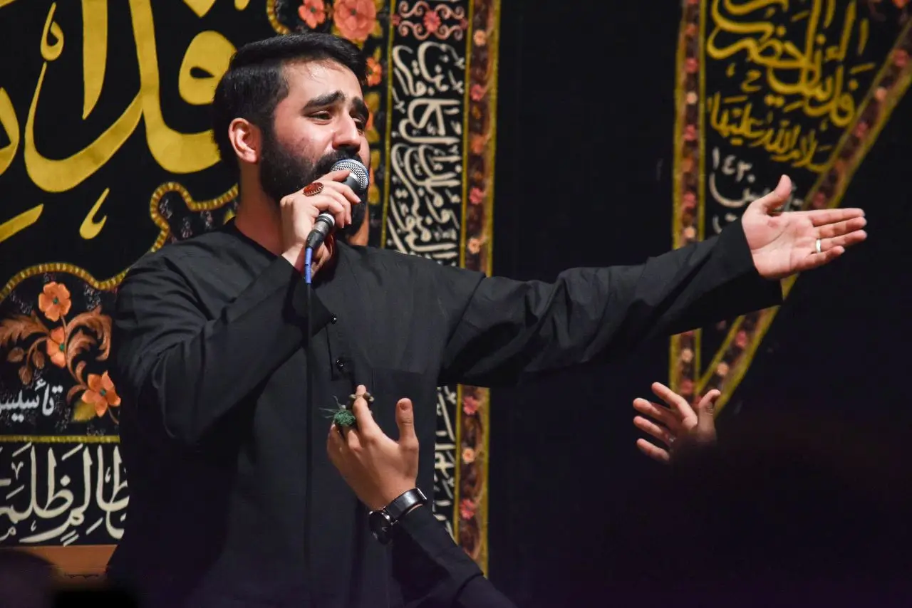 کاور برای دل شکسته همیشه سرپناهی - حسین طاهری