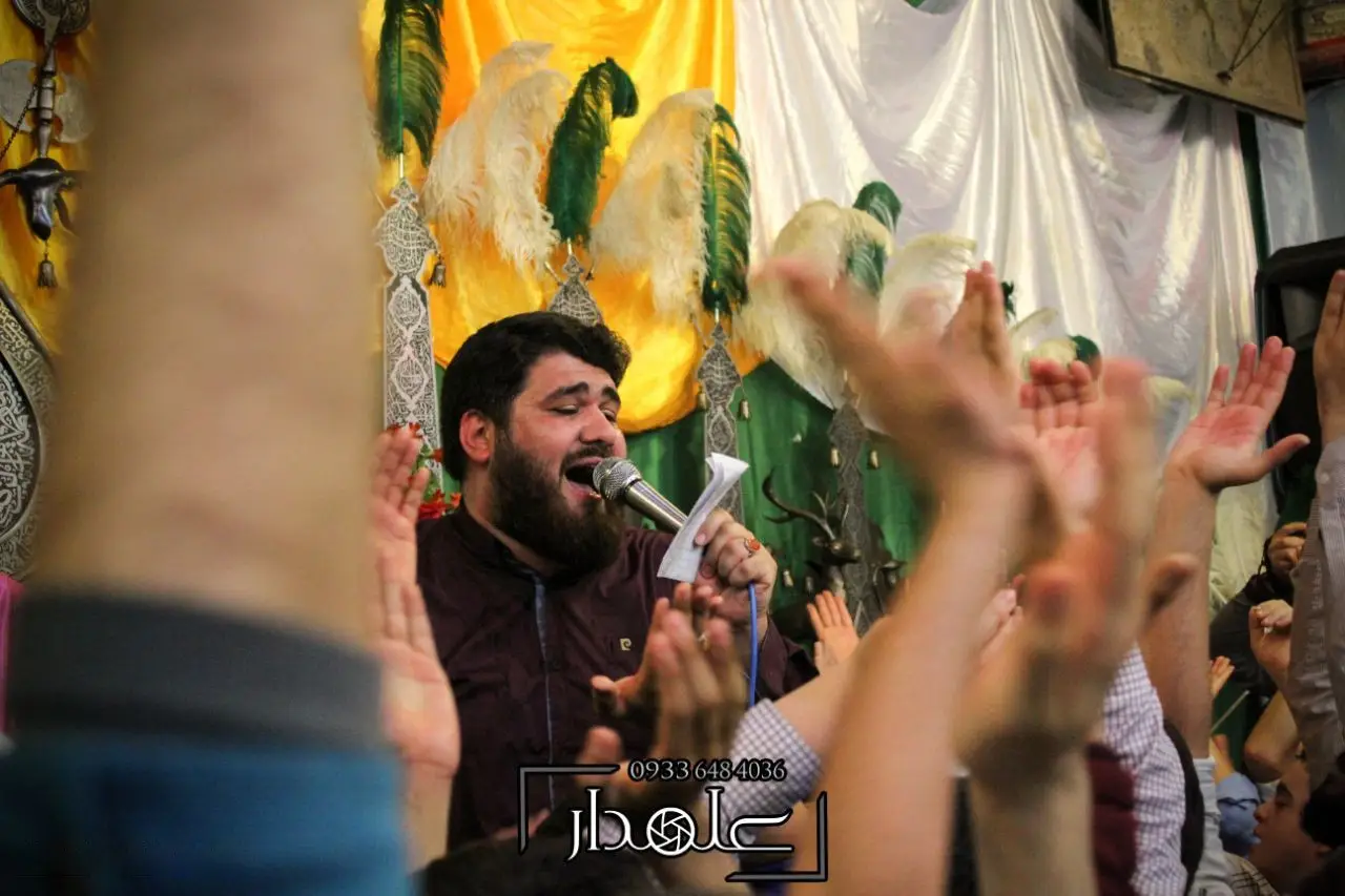 کاور مولودی باز شلوغ شده دوباره میخونه - حسن عطایی