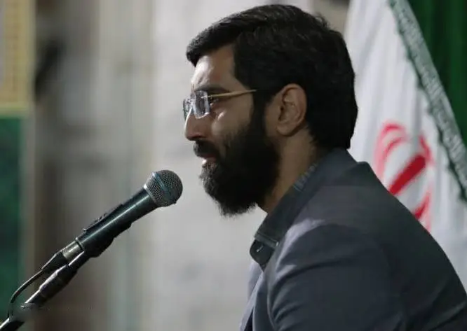 کاور شبیه برف که درگیر آفتاب شده - سیدرضا نریمانی