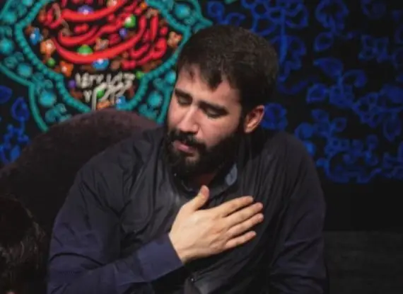 کاور نماهنگ قبر خاکی - حسین طاهری