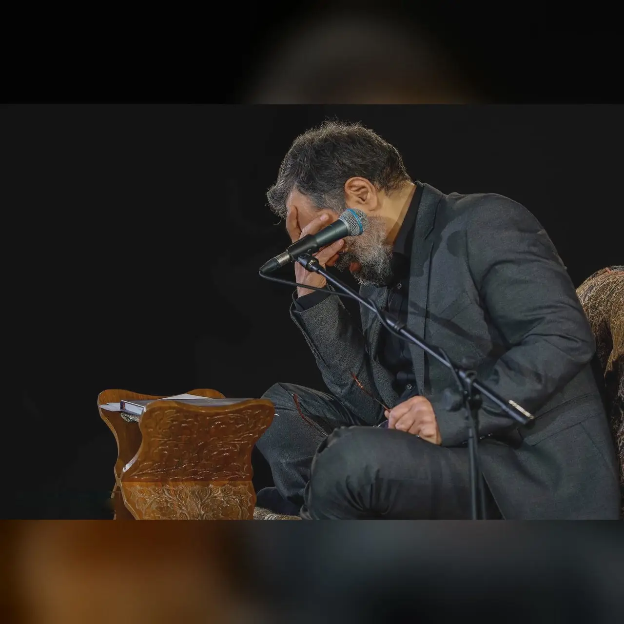 کاور به زمین خشک کربلا - محمود کریمی