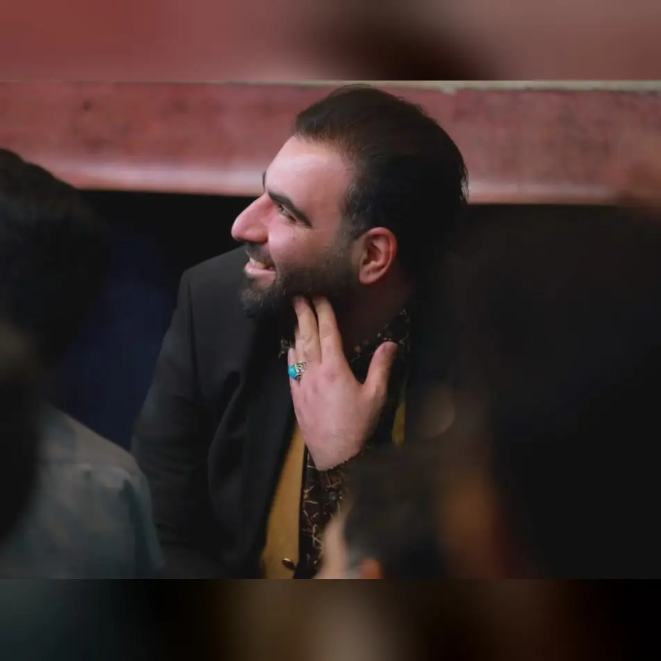 کاور باید از این هوا لذت برد - امیر کرمانشاهی