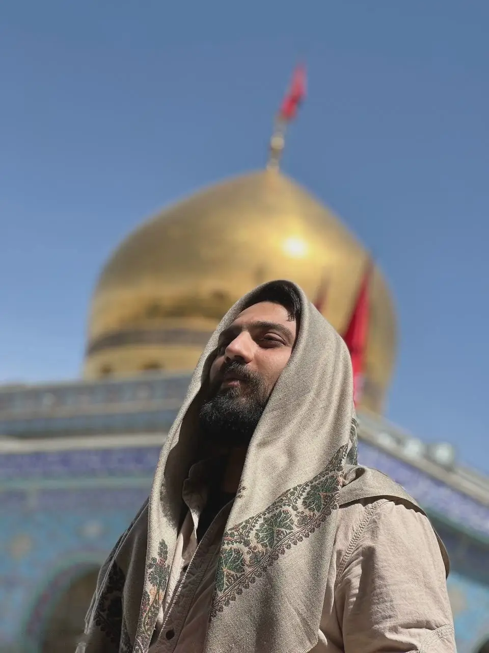 کاور نماهنگ همین - محمد ابراهیمی اصل