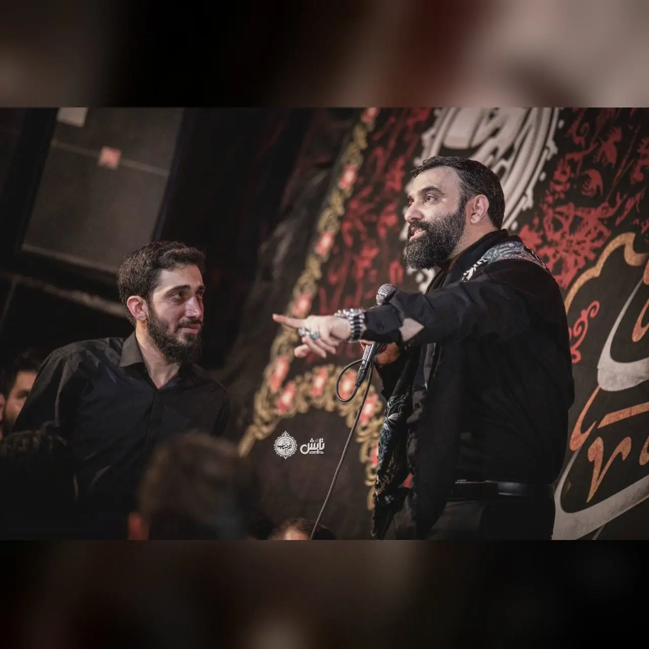 کاور یکی اینجا دلش تنگه اونجا رو نمیدونم - جواد مقدم، محمد اسداللهی
