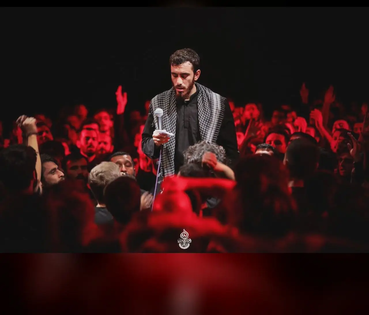کاور کربلا اشک میدهد - مهدی رسولی