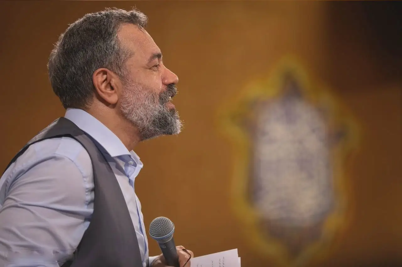 کاور از قلب خورشید نور اومد - محمود کریمی