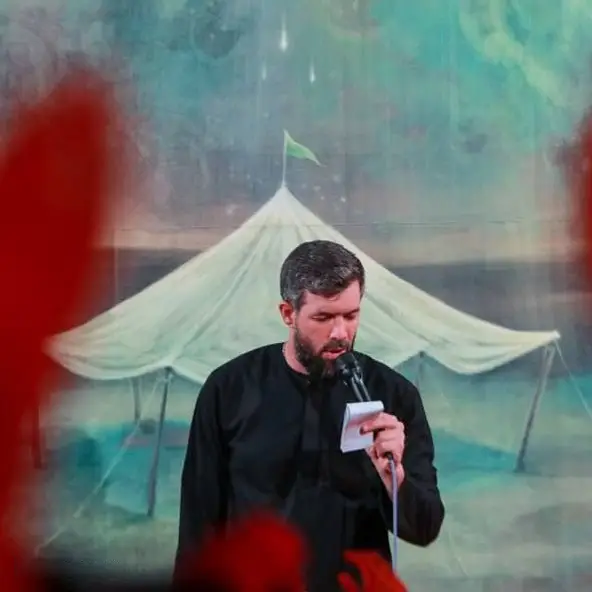 کاور نماهنگ ماه پیشونی - حسین ستوده