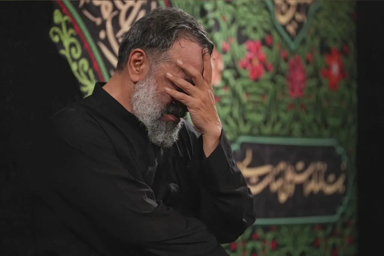 کاور سر روی دیوار شهر تو مدینه - محمود کریمی