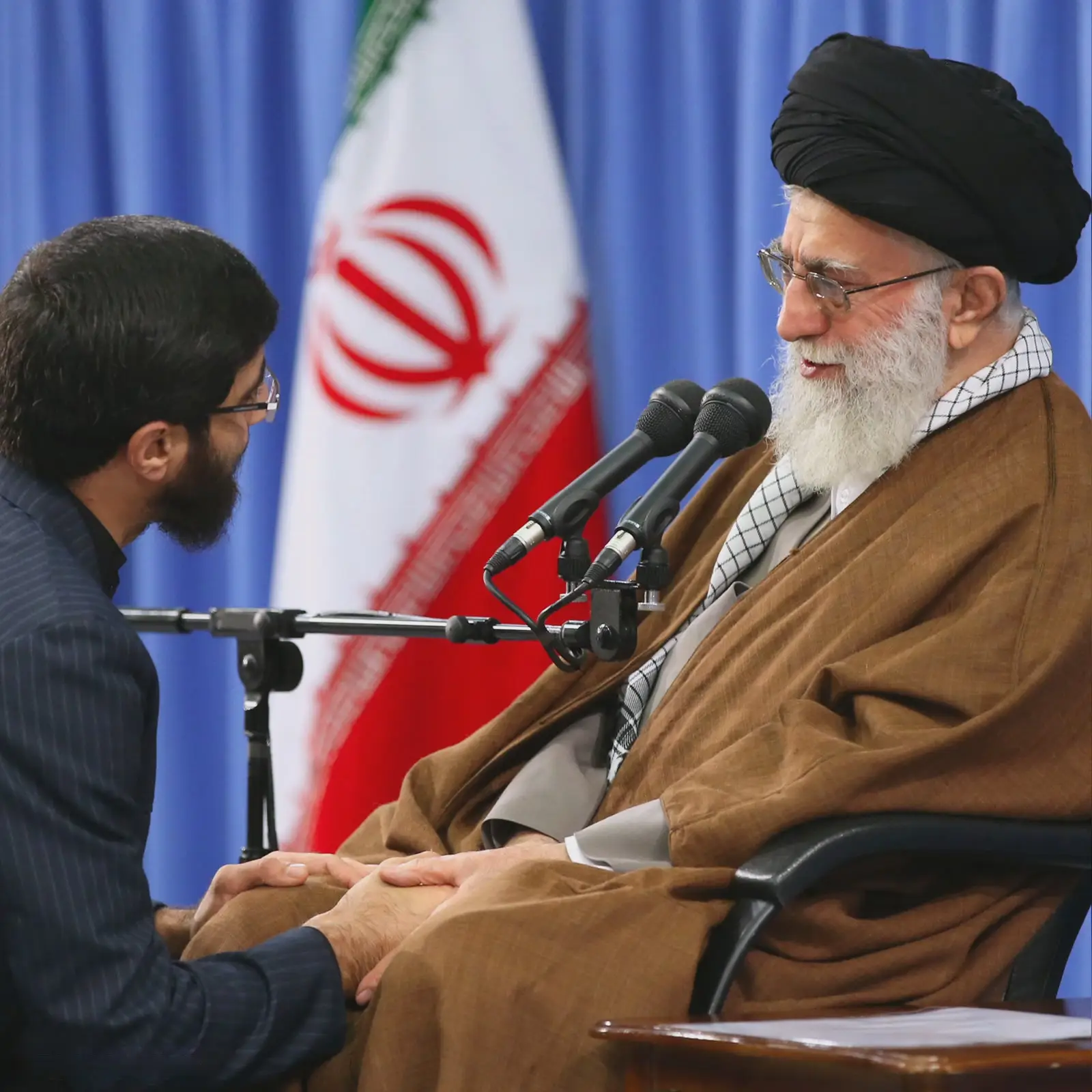 Cover: Music Video The Martyred Imam - Seyed reza narimani