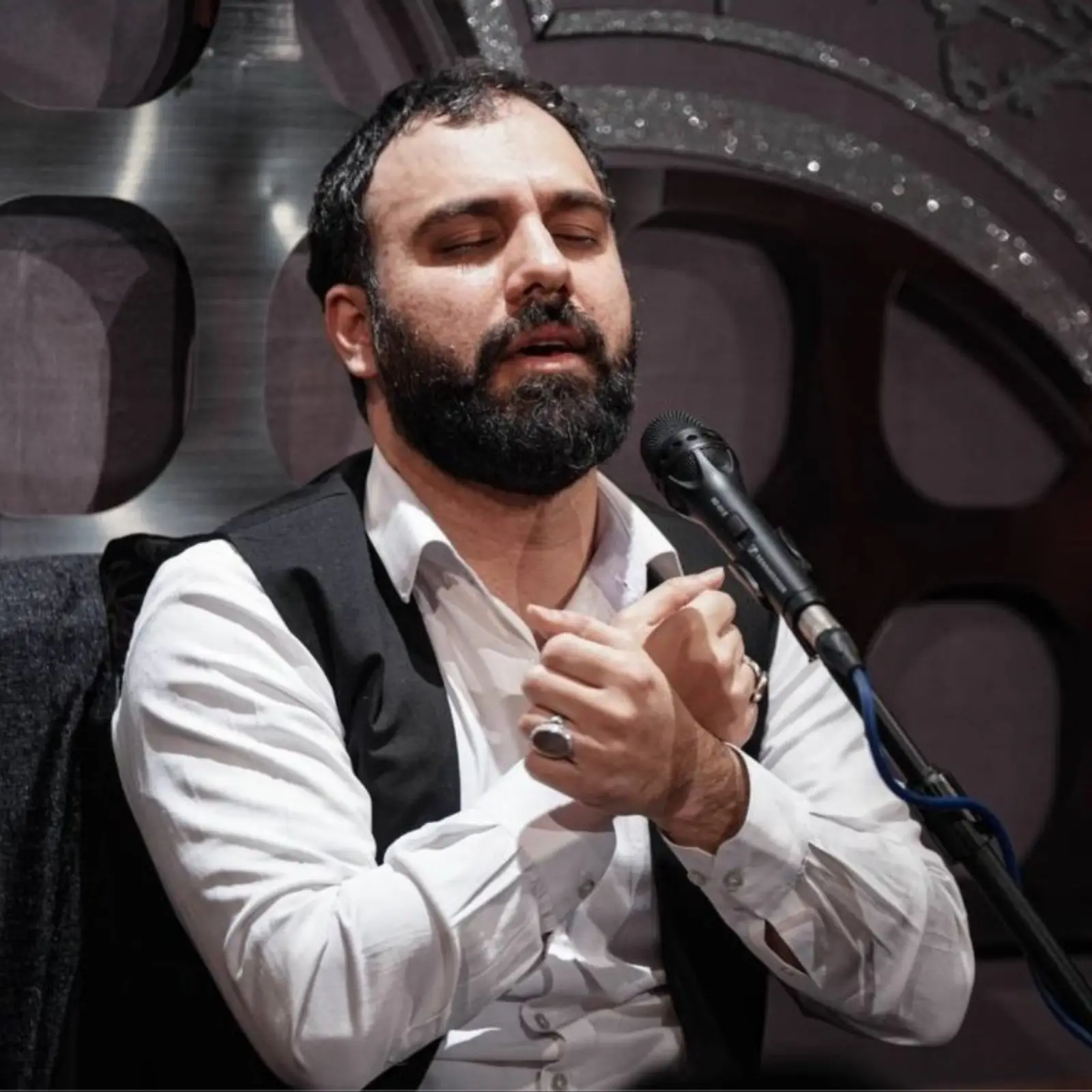 کاور دعای شب اول ماه رمضان سید مهدی حسینی