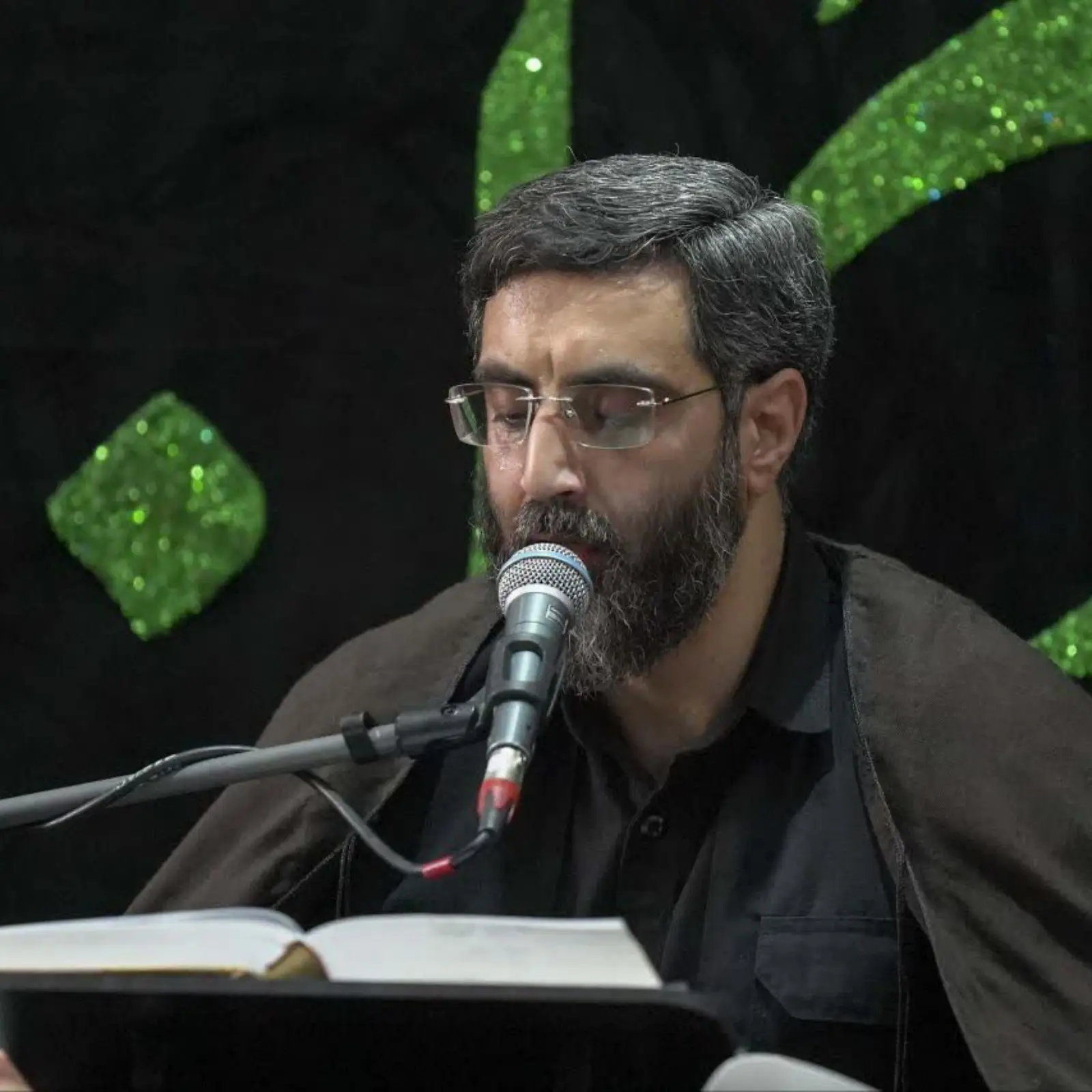 Cover: Dua-e-Arafah by Seyyed Reza Narimani - Seyed reza narimani