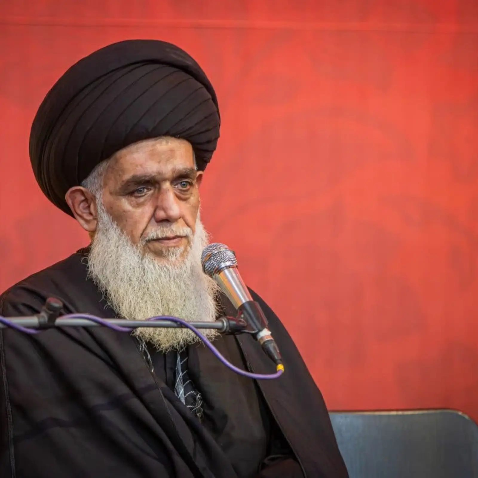 کاور سخنرانی شب تاسوعاحجت الاسلام سید حسین مومنی