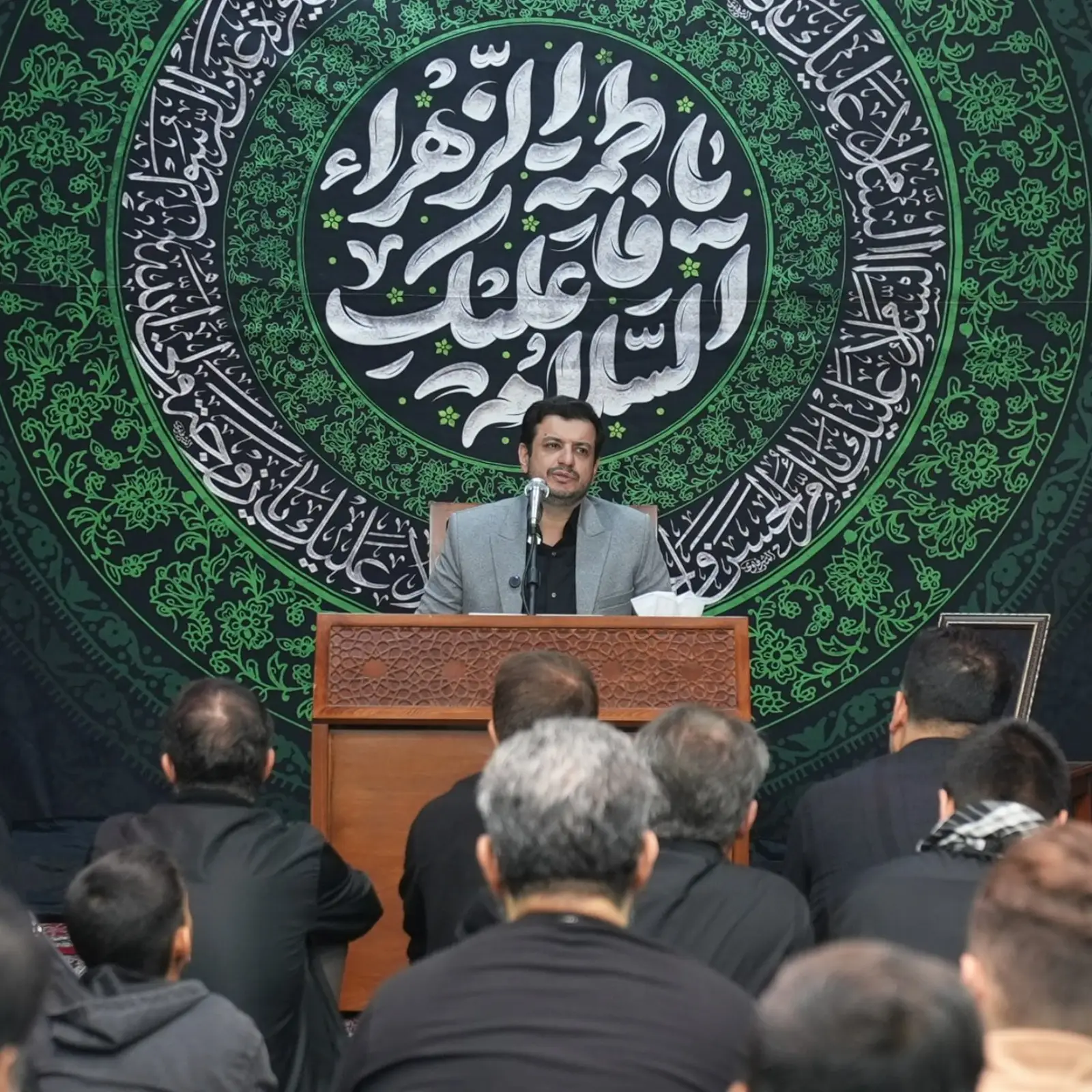 کاور سخنرانی زمینه‌سازی ظهور و اقتدار ایران در نبرد آخرالزمانی استاد رائفی پور - علی اکبر رائفی پور