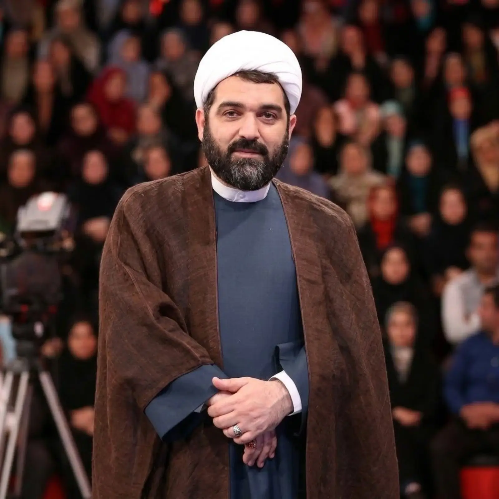 کاور سخنرانی بخشندگی امام حسن مجتبی حجت السلام مرادی - شهاب مرادی
