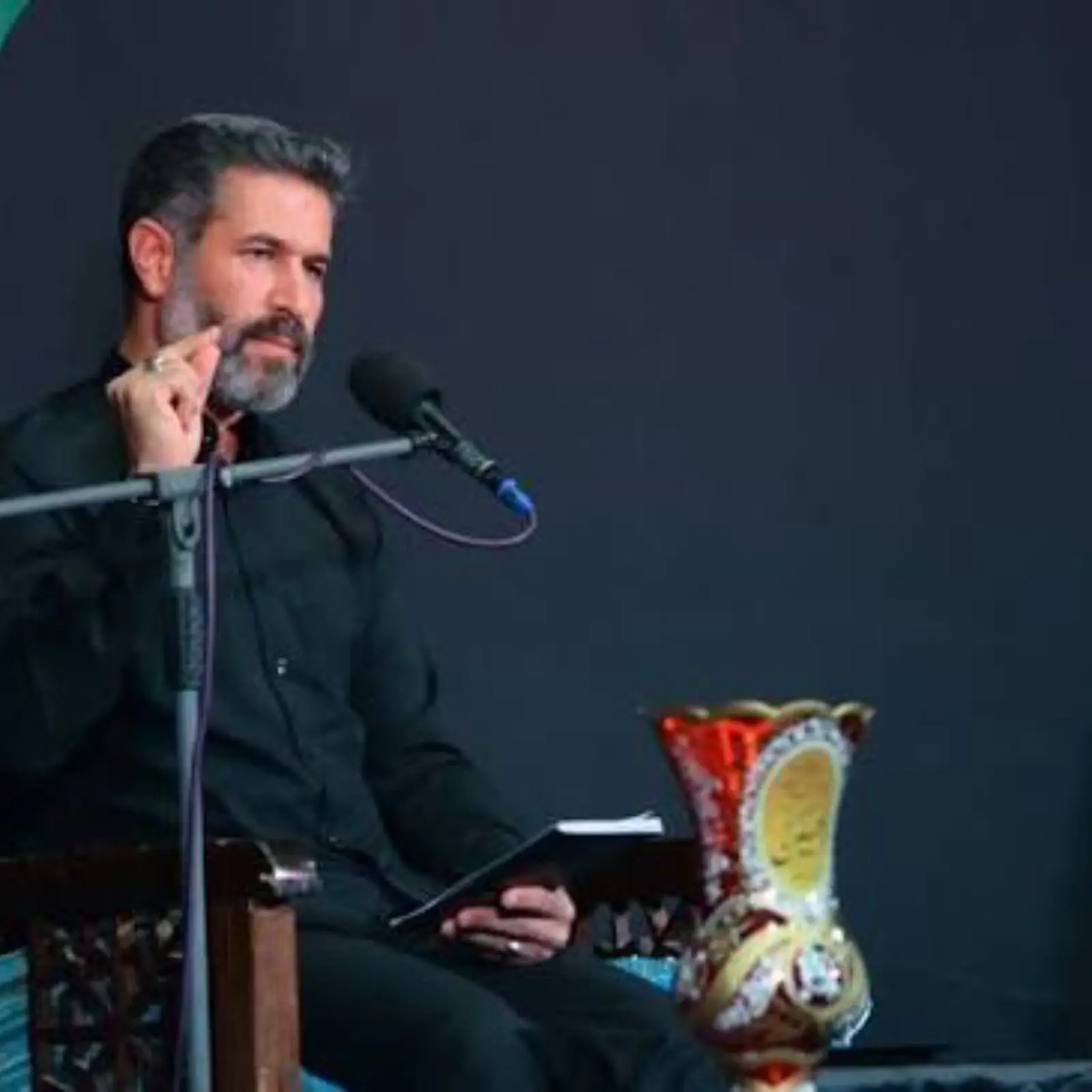 کاور سخنرانی چرایی جاودانگی شهدای کربلا استاد غلامی - علی غلامی