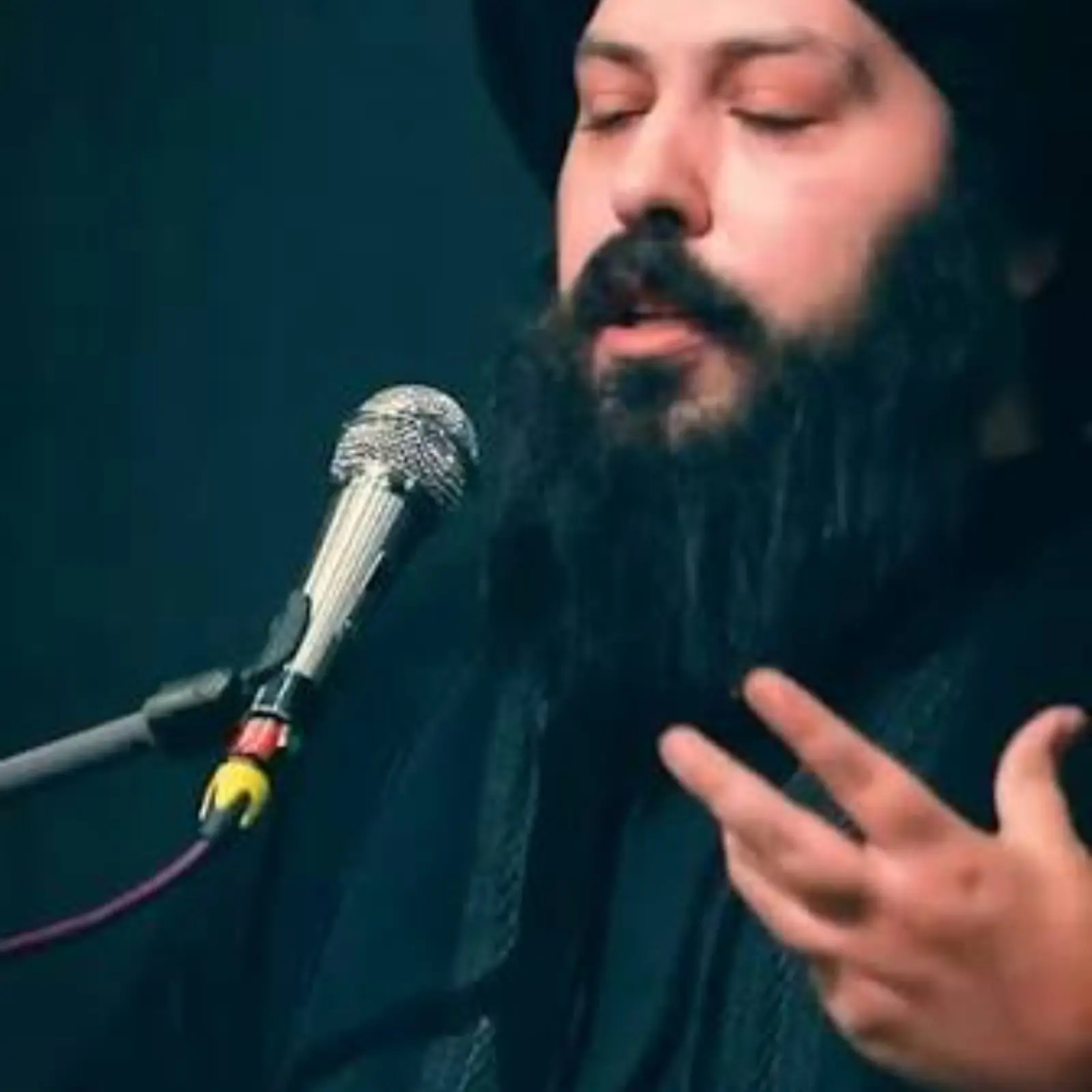 کاور سخنرانی عقوبت انسان حجت الاسلام صادقی - سید علی صادقی