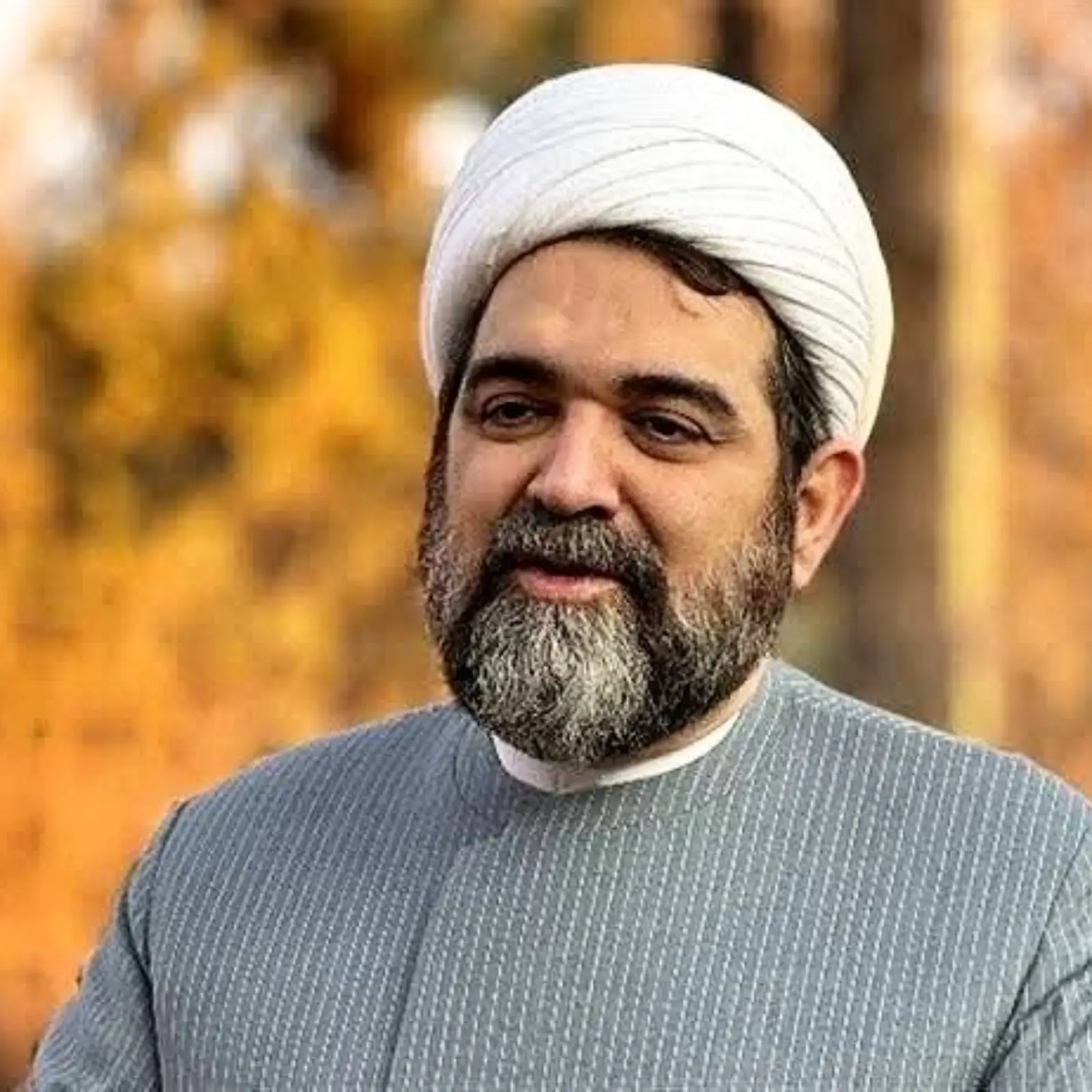 کاور سخنرانی نگذار کلاه سرت بره حجت الاسلام مرادی - شهاب مرادی